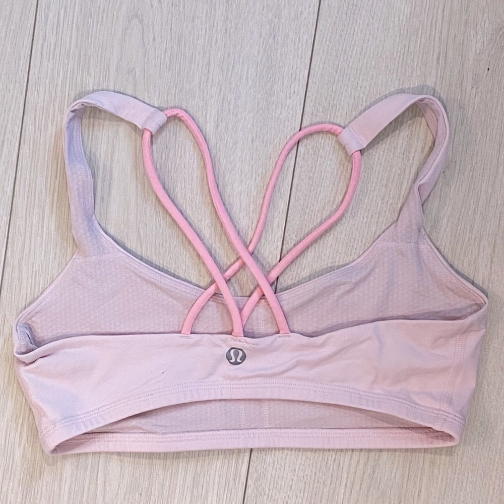 Lululemon Sports Bra / PINK / SIZE 4